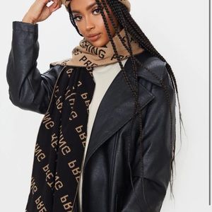 Pretty Little Thing Slogan Scarf Brown and Black